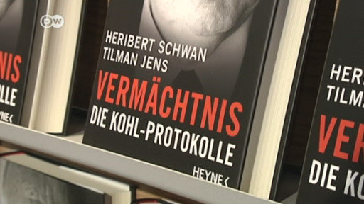 Portada de la biografía no autorizada de Helmut Kohl